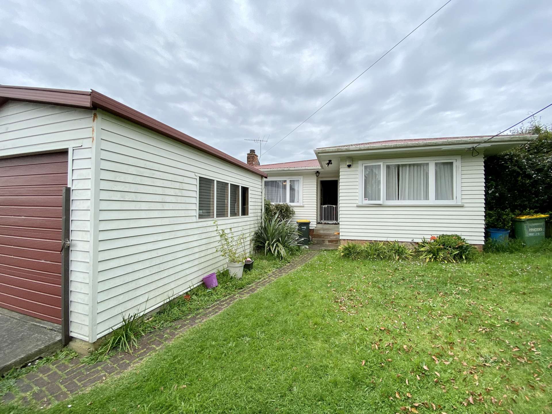 27 Sylvan Crescent Te Atatu South_0