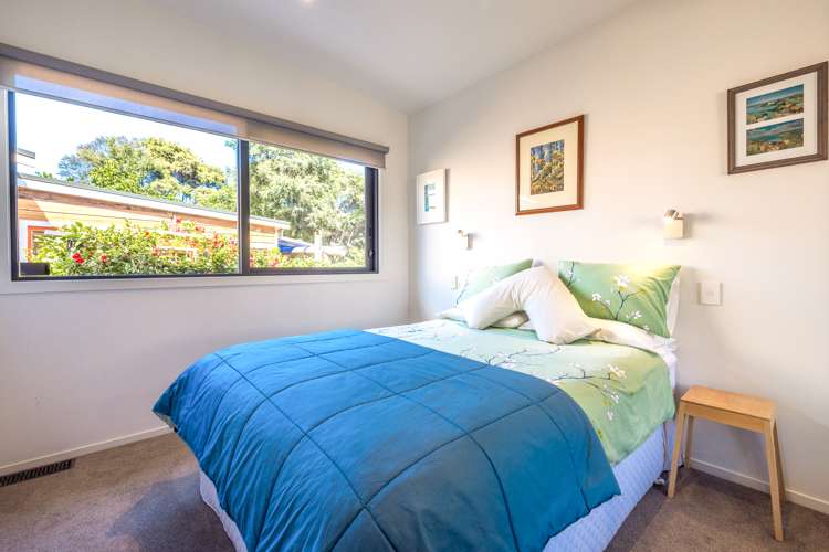 26 Te Toki Road Ostend_15