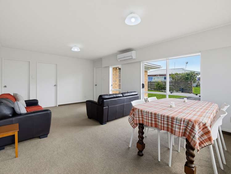 43A Edgewater Parade_1