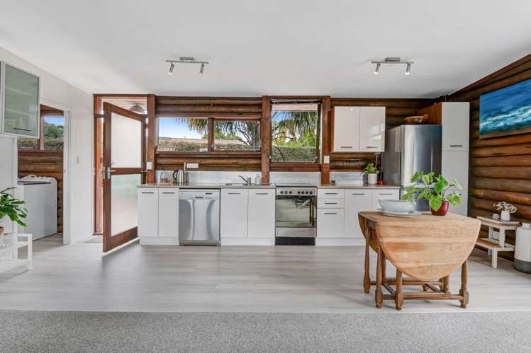 16 Onepu Lane Manly_10