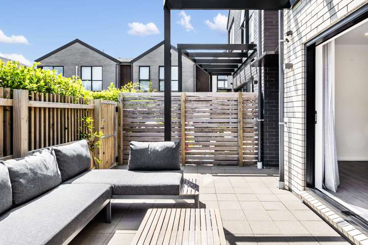 8 Kikorangi Lane Mount Wellington_12