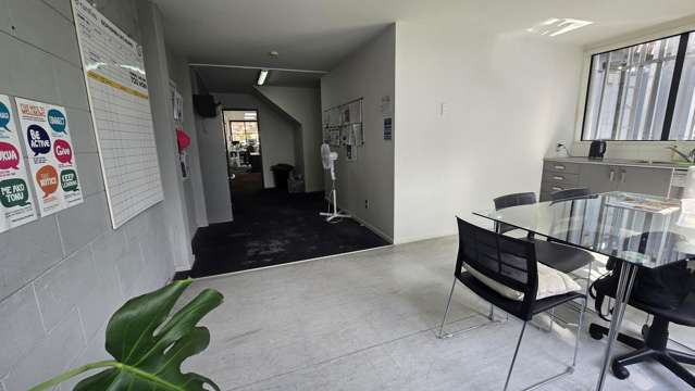 Level 1, Suite 2/1277-1279 Cameron Road Tauranga Central_3