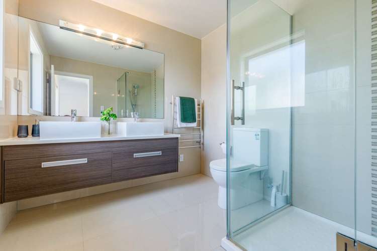 99 Medallion Drive Oteha_6