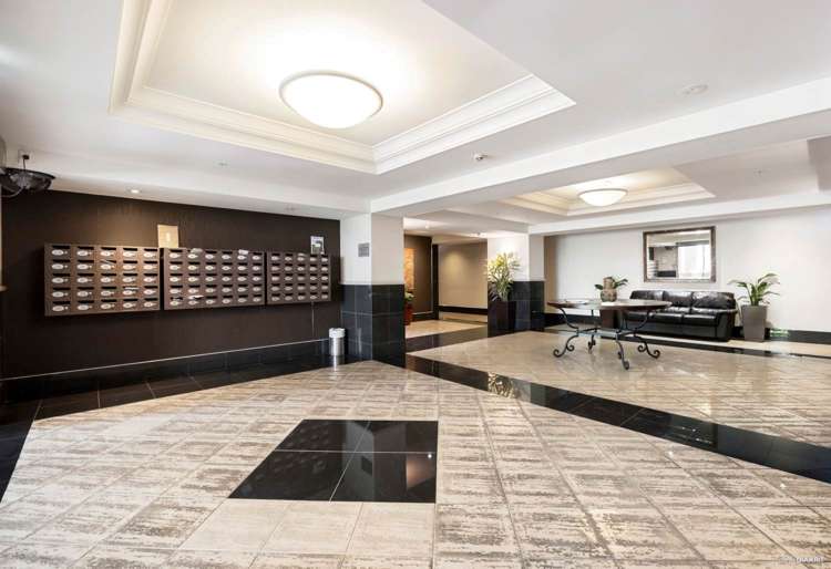 13H/1 Emily Place City Centre_8