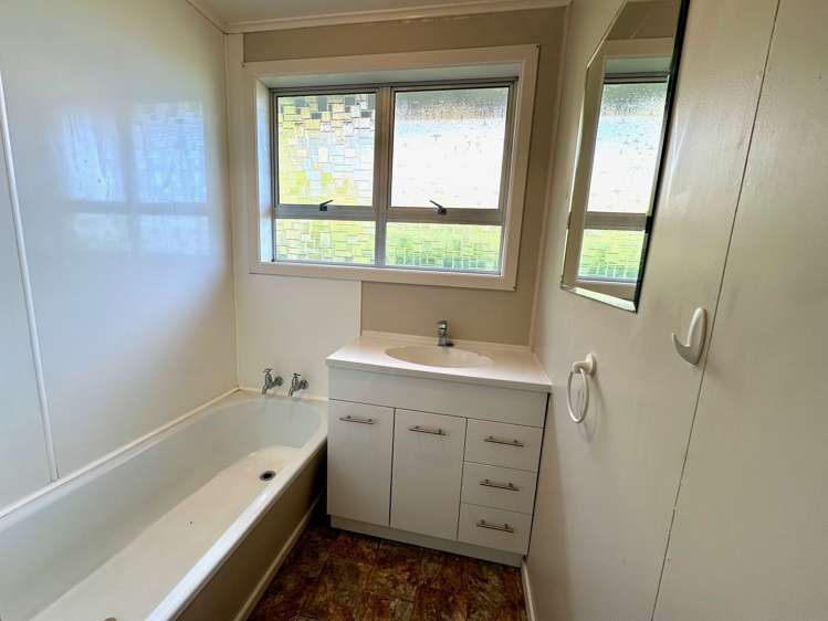 6 Surrey Street Balclutha_19