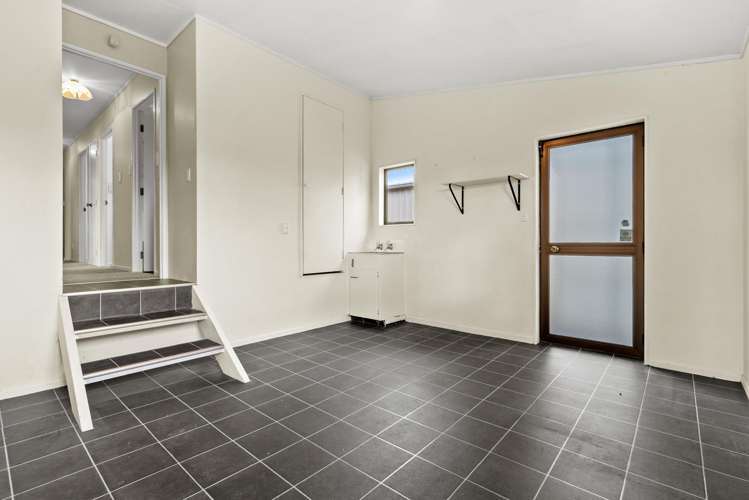 49 Kath Henry Lane Drury_14