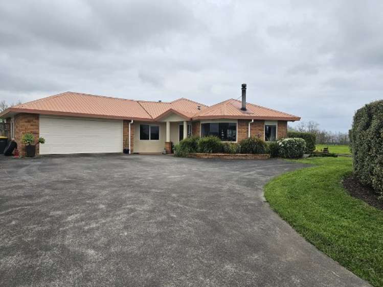 627 Inland North Road Onaero_11