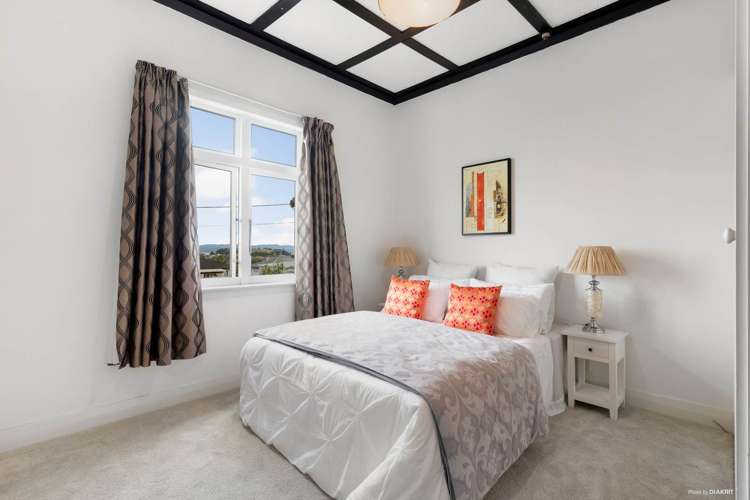 4 Hayr Road Three Kings_8