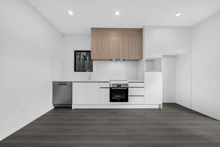 Lot 1-7/14 Montmere Avenue Te Atatu Peninsula_43