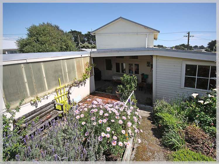 3 Nash Parade Foxton Beach_22