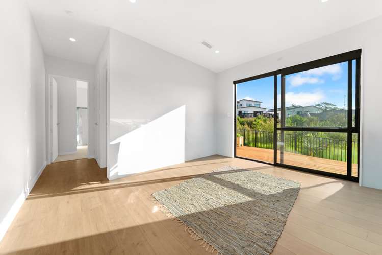 6 Wheki Place Swanson_22