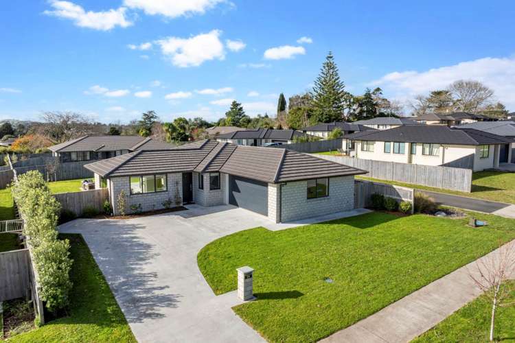 24 Chardonnay Way_4