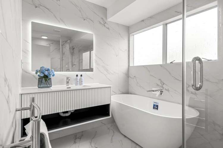 5 Cyclarama Crescent Massey_13