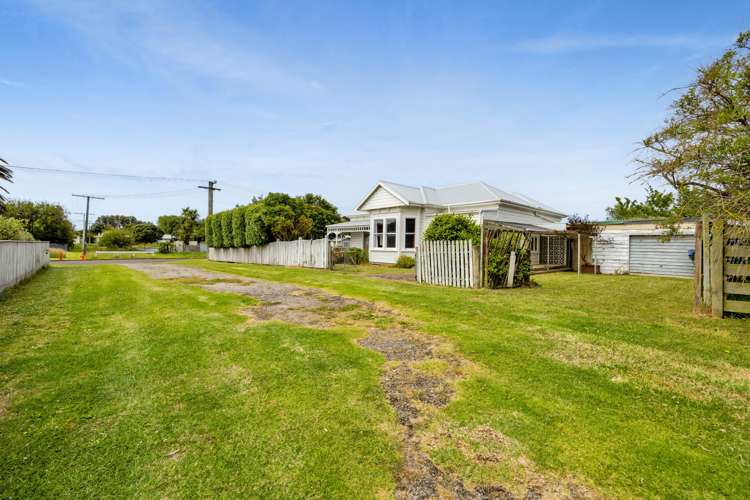 14 Albany Street Patea_6