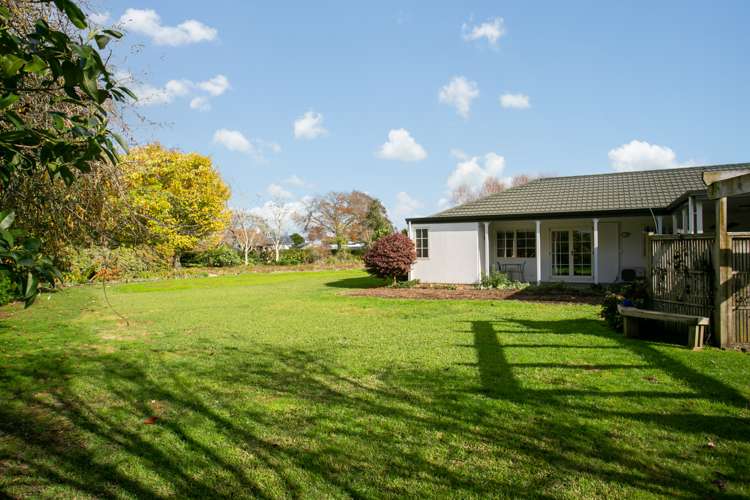 45 The Oaks Drive Leamington_20