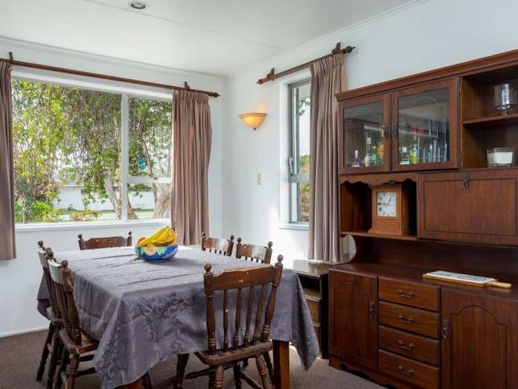 17 Lynley Crescent Blenheim Central_4