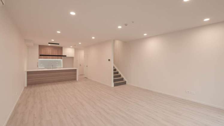 unit 2/47 Arran Drive Orewa_1