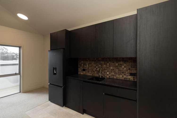 37-39 Woodside Avenue Northcote Central_10