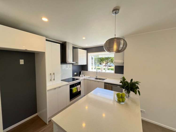 5B Arkley Avenue Farm Cove_3