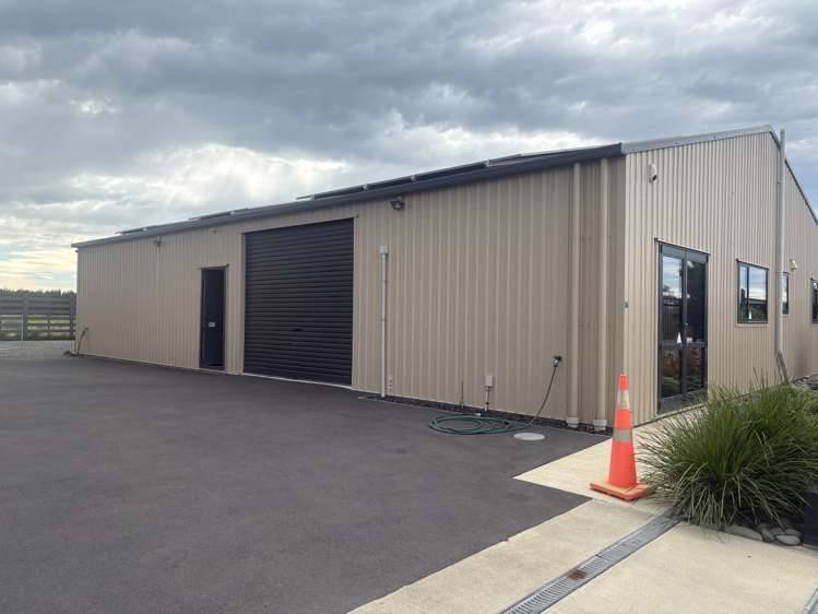 14 Bowmaker Woodend_8