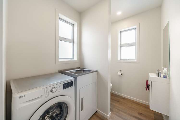 1119A High Street Taita_13