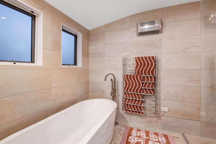 346 Ireland Road Waitoki_23