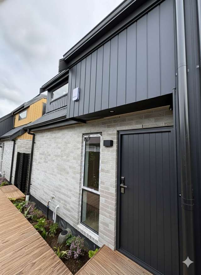 4/41 Shortt Avenue Mangere Bridge_1