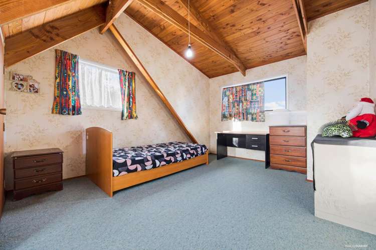 2/21 Wattle Street New Lynn_5