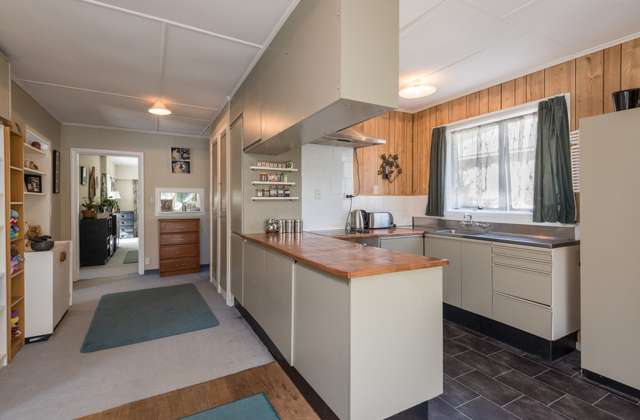 104 Emano Street Toi Toi_4