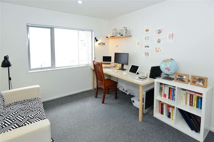 251 Alec Craig Way Gulf Harbour_9