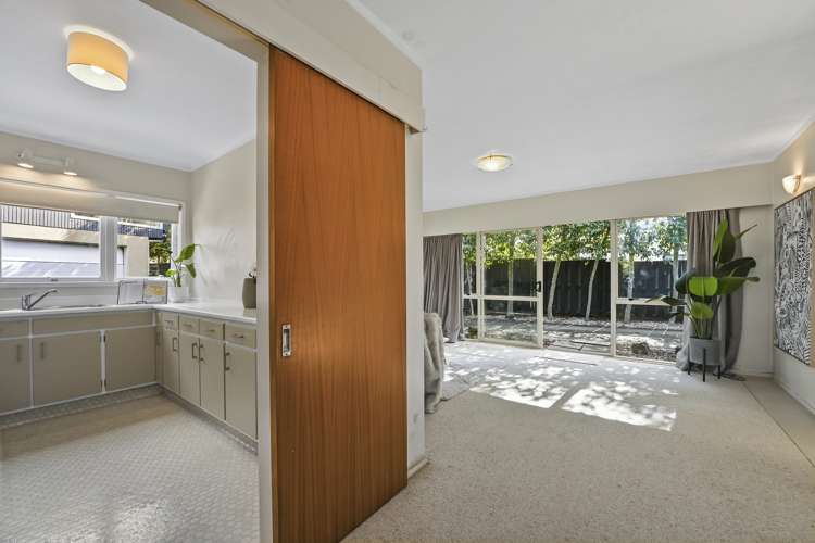 2/16 Rangitoto Terrace Milford_9