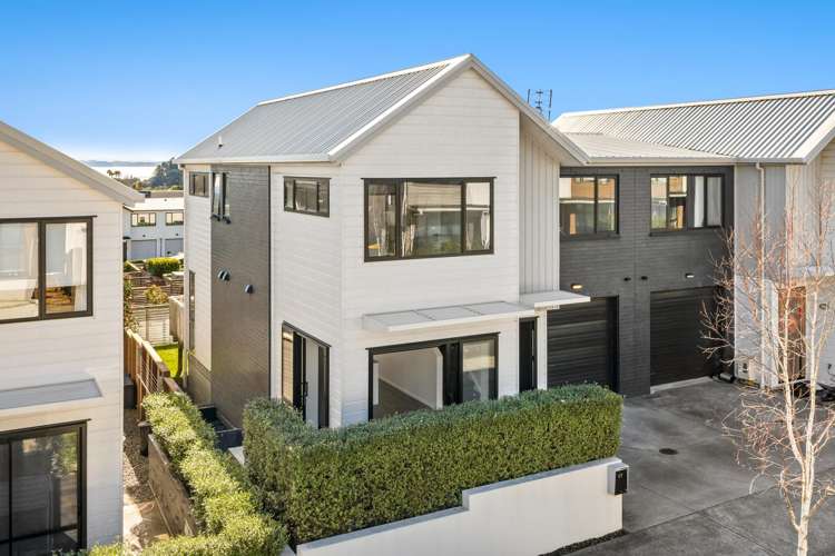 17 Seafarer Crescent Stanmore Bay_24