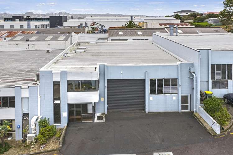 3/84-90 Hillside Road Wairau Valley_1