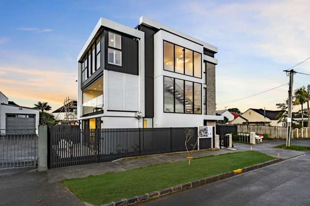 Brand New Luxury Living in Prestige Locale