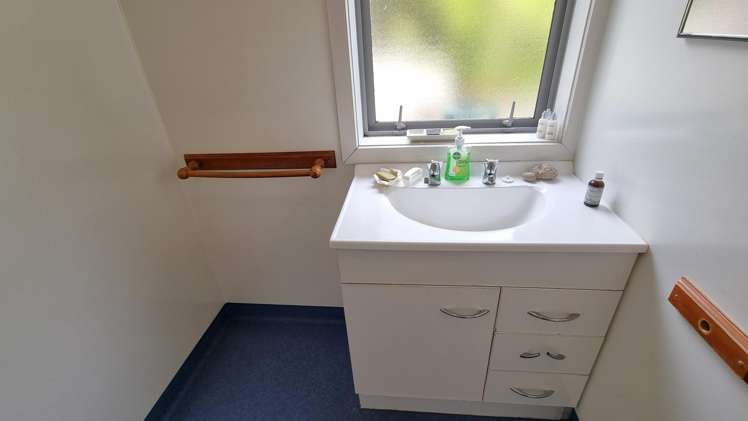 3 Bay Road Riverton_9