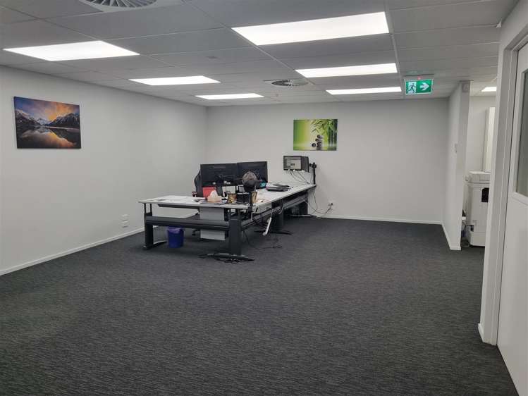 5/19 William Lewis Drive Sockburn_8