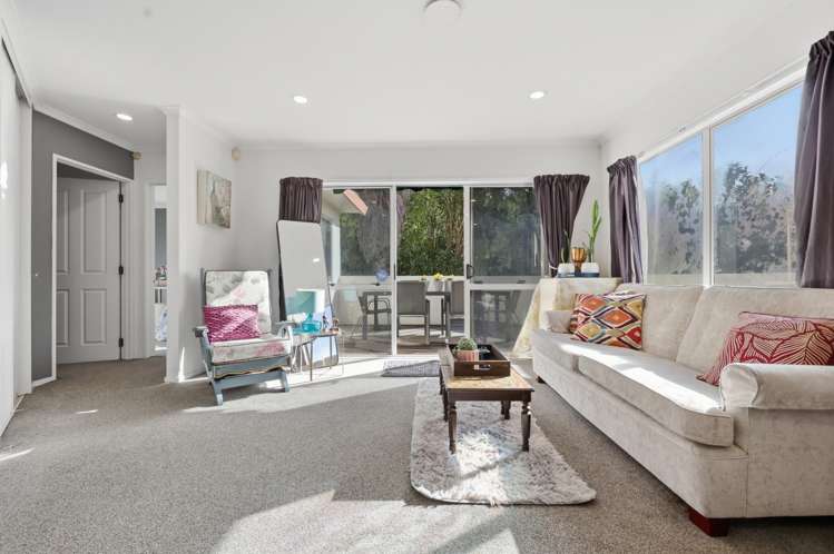 27 Westminster Gardens Unsworth Heights_14