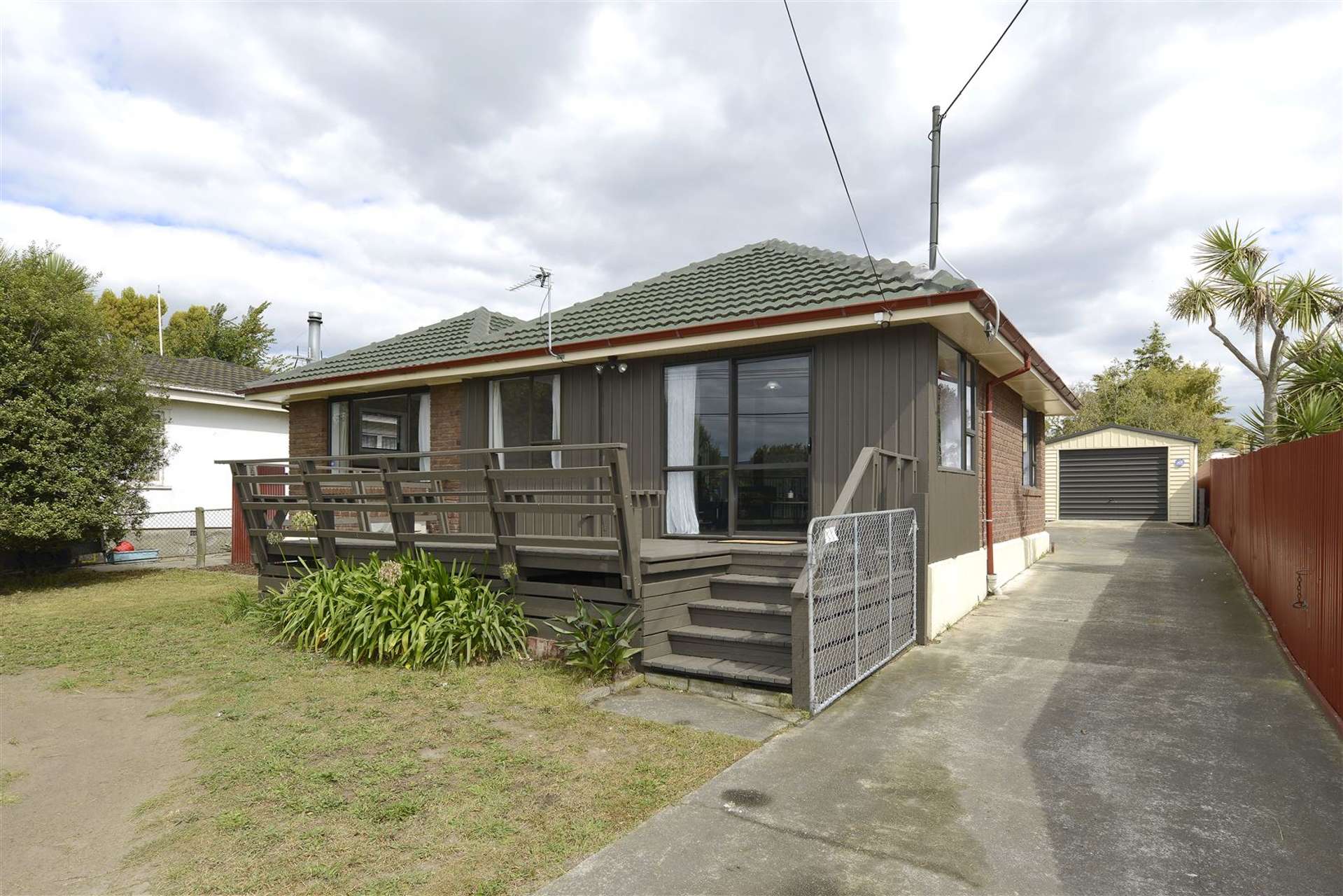 76 Cuffs Road Wainoni_0