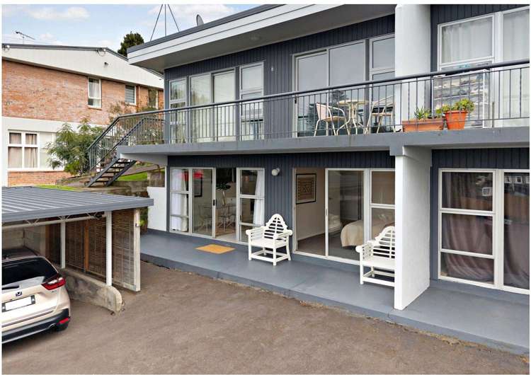 1/23B Hillsborough Road Hillsborough_6