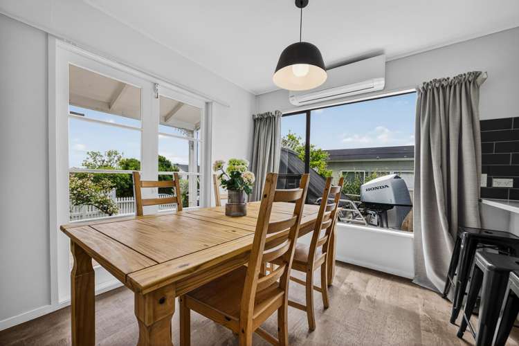 2 Hadfield Street Beach Haven_6