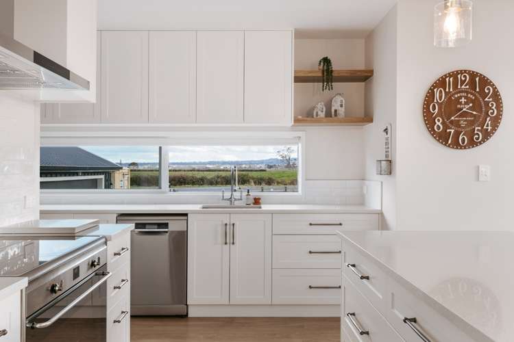 93 Bell Road Papamoa_6