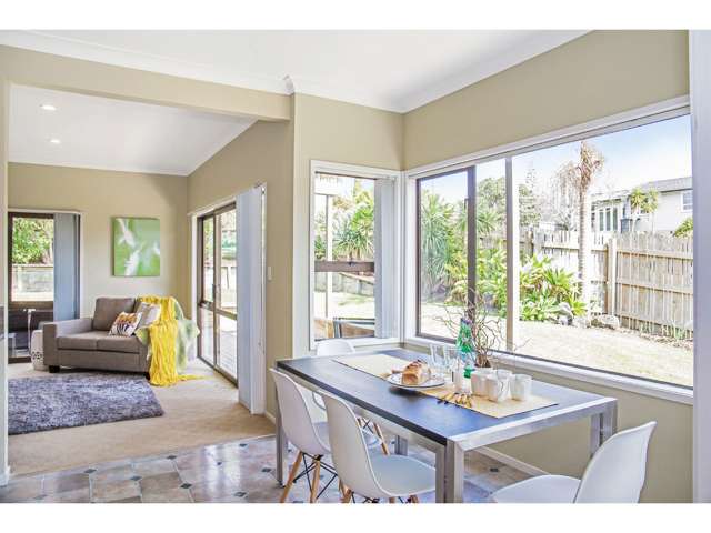 29 Dobell Road Stanmore Bay_4