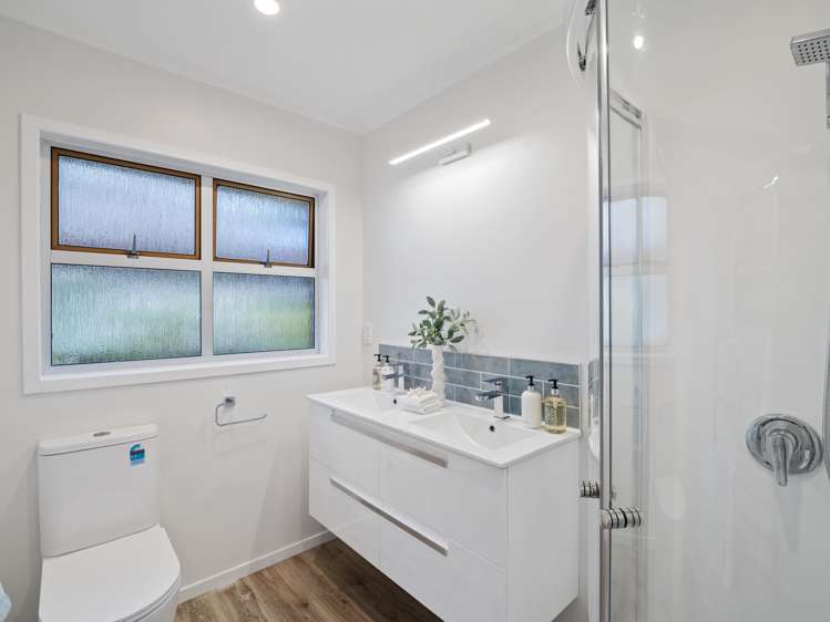 2/38 Mountbatten Avenue Hillcrest_16