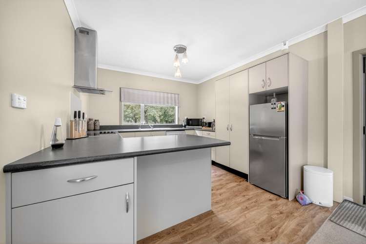 142 Norfolk Road Carterton_36