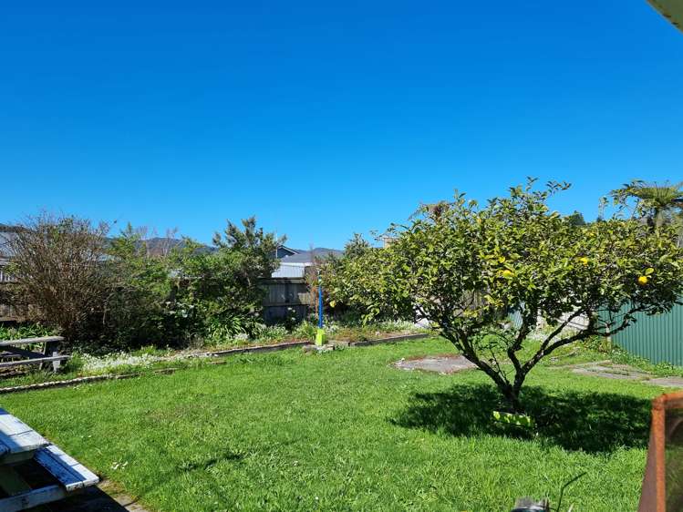 8 Geraldine Street Greymouth_10