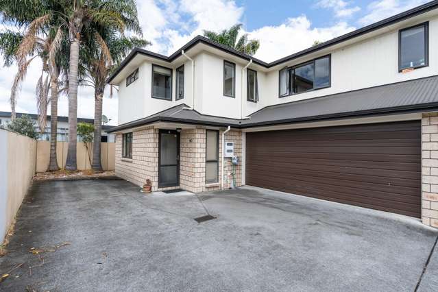 Act Fast! Prime Frankton Townhouse