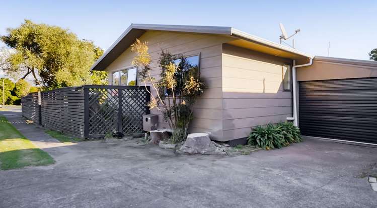 42 Norwich Avenue Spotswood_24