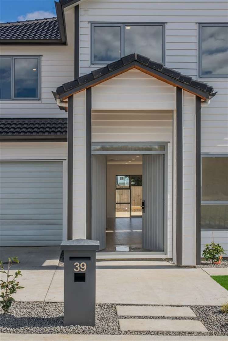 39 Timmer Road Flat Bush_17