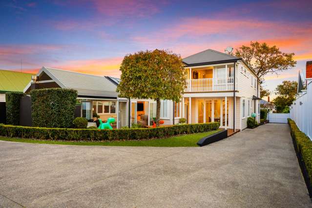 Modern Classic Villa with Granny Flat