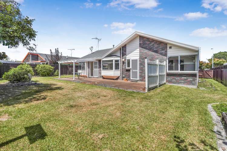 35 Moreland Avenue Pukete_18
